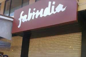 Fabindia, smriti irani case, smriti irani, hidden camera, fabindia hidden camera, voyeurism case, Managing Director William Bissel, Subrata Dutta, Mapusa town, Fabindia's Candolim store, Chaitrali Sawant, Goa police, Union HRD minister Smriti Irani, IPC sections 354C (voyeurism)