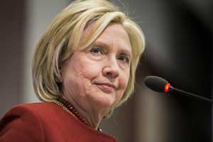 Hillary Clinton, Hillary Clinton Presidential bid, Hillary Clinton twitter, Hillary Clinton Facebook, Hillary Clinton YouTube, Presidential campaign, social media strategy, world news