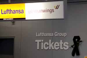 Germanwings, Germanwings co pilot, Germanwings plane crash, Airbus crash, Lufthansa, airbus plane crash, Lufthansa airlines, Airbus A320 crash, Andreas Lubitz, France, France plane crash, world news