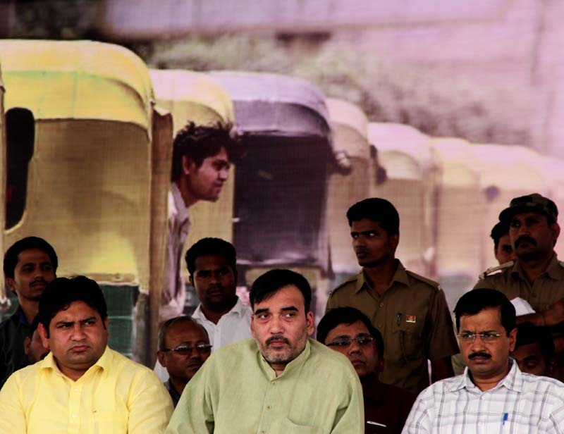 arvind kejriwal aam aadmi party, auto rally