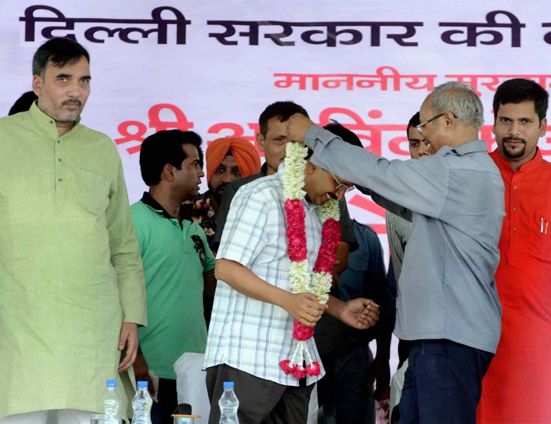 arvind kejriwal aam aadmi party, auto rally