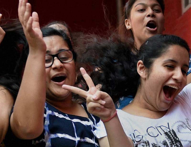 CBSE class 10 result 2015, CBSE class 10th results 2015, cbse result, cbse class 10, cbse.nic.in, cbseresults.nic.in, cbse class 10 result date 2015, cbse class x result, cbse class x result 2015, cbse