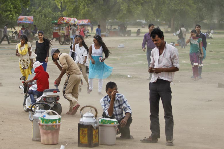 Delhi dust stroms