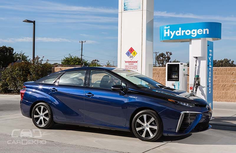 <b>Toyota Mirai:</b> Like Toyotas Prius, world’s first mass-produced Hydrogen vehicle - Mirai seems to bring a Hydrogen revolution in the global auto market. Coming from the same parent Toyota, the Mirai proved to be as competent as its sibling Prius. Mirai, which stands for ‘future’ in Japanese, runs on hydrogen tanks which can cover 300 miles of distance on a single tank of hydrogen. The refuelling of the vehicle takes a mere five minutes and the car emits only water vapour. While the Mirai already runs on the streets of Japan, the Americans will be soon driving it.