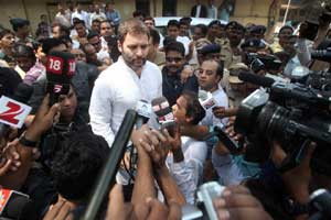 Rahul Gandhi attacks Narendra Modi