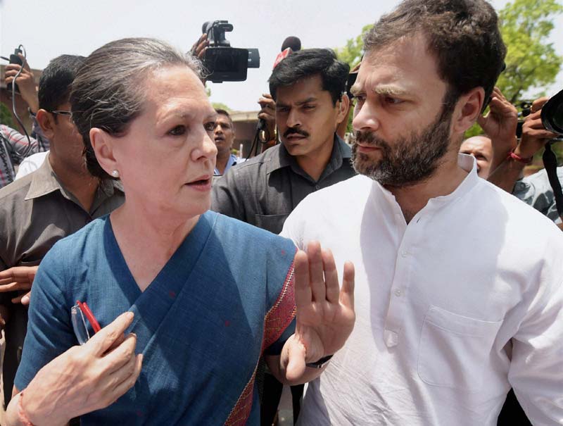 Rahul Gandhi attacks Narendra Modi