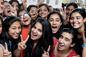 aipmt, aipmt 2015, aipmt result 2015, aipmt results, aipmt retest, aipmt 2015 retest, results today, aipmt result, aipmt.nic.in, cbseresults.nic.in, aipmt 2015 result, aipmt result 2015-16, cbse aipmt result 2015, aipmt re exam result 2015, education news, aipmt news