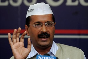 IAS officer aap charges