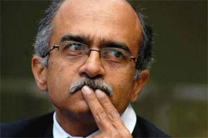 Prashant bhushan. AAP, AAM admi party, Arvind Kejriwal, Bhushan on AAP, bhushan attacks AAP, AAP sex scandal, aap sex katha