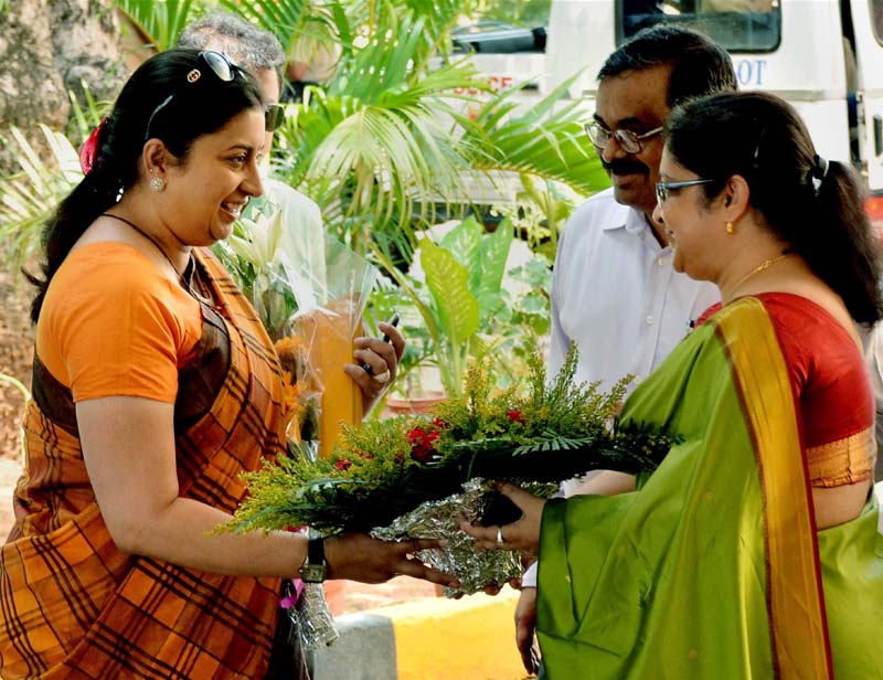 SMRITI IRANI VS CONGRESS