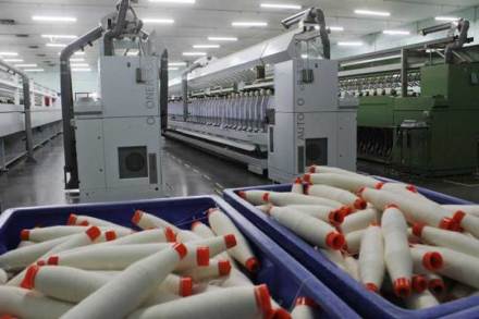The textile industry argues that the scheme can’t be halted midway through a letter from the textile commissioner to banks, as a formal notification informing the government's decision was not put out in the public domain. (PTI)