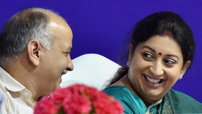 manish sisodia smriti irani