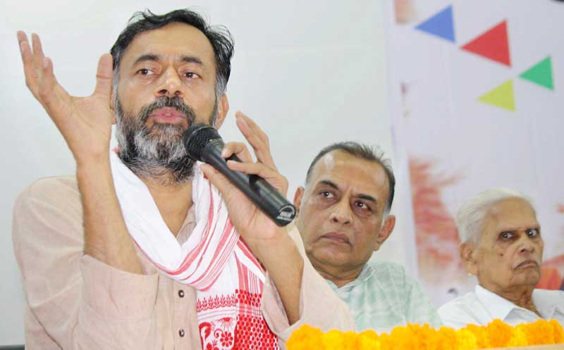 Yogendra yadav AAP TV ad