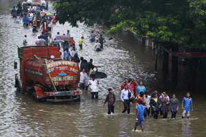 monsoon in mumbai