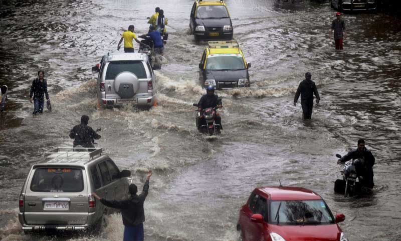 Heavy rains in Mumbai