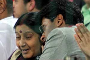 sushma swaraj, sushma swaraj lalit modi, lalit modi, lalit modi news, lalit modi passport, lalit modi travel documents, lalit modi ipl, lalit modi UK, sushma swaraj news, rajnath singh, digvijay singh, mayawati, national news, nation news, india news