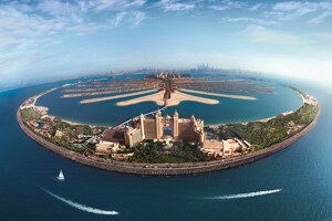 Atlantis The Palm adds rare Albino Alligators at Lost Chambers Aquarium