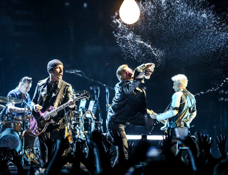 U2