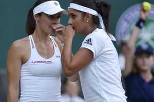 Wimbledon 2015: Sania Mirza, Martina Hingis win women’s doubles title