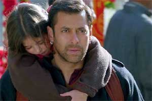 Salman Khan’s ‘Bajrangi Bhaijaan’ box office collections cross Rs 300 crore in India Salman Khan’s ‘Bajrangi Bhaijaan’ box office collections cross Rs 300 crore in India