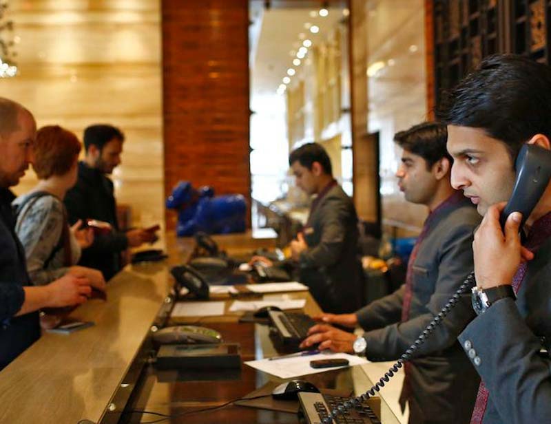 credit card, credit card debt, vacations, planning a vacation, credit card debt help, credit card vacation, vacation credit cards, vacations ideas, vacations tips, credit card payment, credit card tips, credit card tips India, credit card news