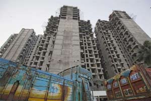 unsold housing inventory