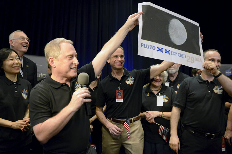 Pluto in historic flyby