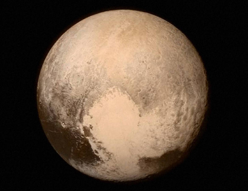 Pluto in historic flyby