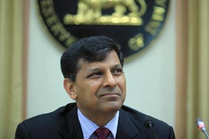 RBI monetary policy review, rbi monetary policy review 2015, rbi monetary policy review today, rbi monetary policy august 2015, rbi rate cut, raghuram rajan, reserve bank of india, rbi rate cut, rbi interest rate, rbi news, raghuram rajan on rate cuts