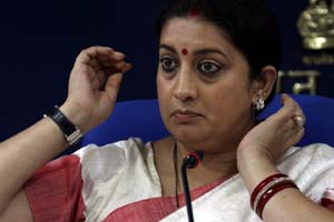 Smriti Irani Rahul Gandhi