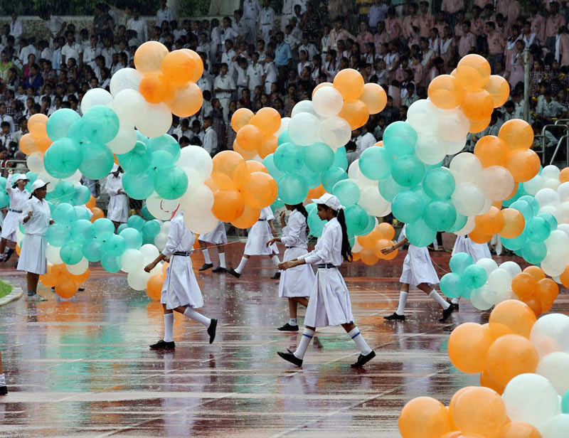 Tricolour balloons