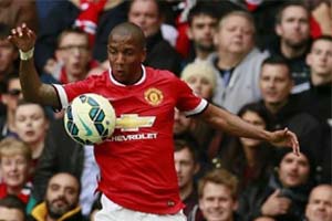 Winger Ashley Young signs new three-year contract with Manchester United