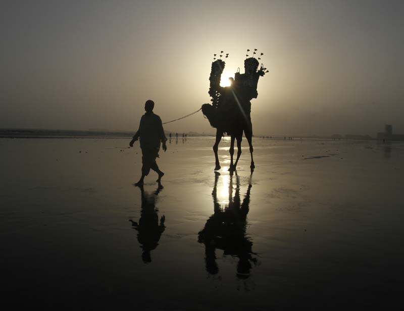 camel ride Karachi beach