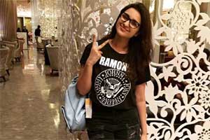 parineeti chopra parineeti chopra