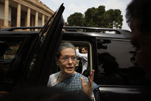 SONIA GANDHI, RAHUL GANDHI