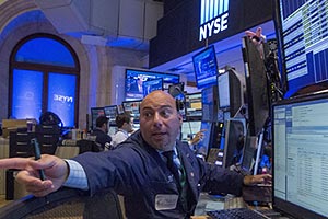 US stocks, US stocks today, us stock market, us stock market news, wall street, china economy, us interest rate, us fed, us fed rate hike, world market news