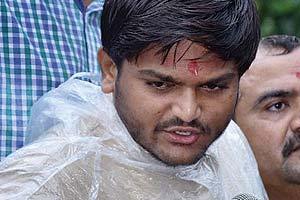 Hardik Patel, Hardik Patel news