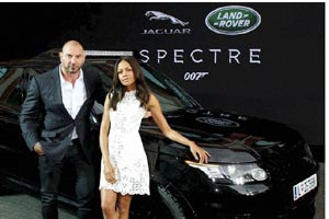 James Bond ‘Spectre’: Daniel Craig rejected $50 mn Samsung smartphone deal James Bond ‘Spectre’: Daniel Craig rejected $50 mn Samsung smartphone deal