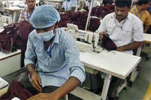 No home advantage, garment exporters eye Vietnam base