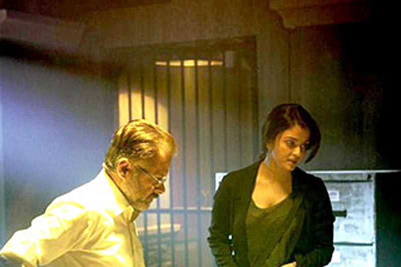 jazbaa box office collections