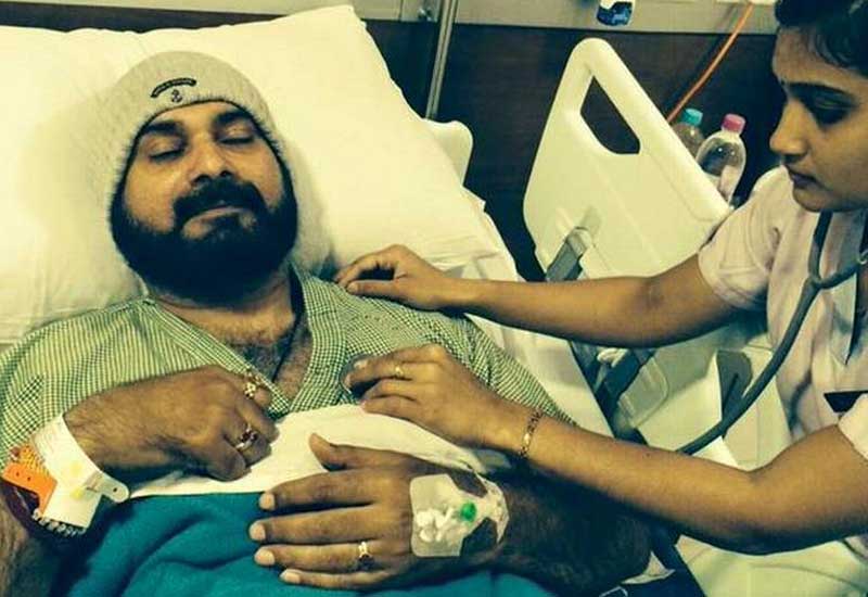<br>BJP leader Sidhu admitted to hospital for deep vein thrombosis</br> <br>BJP leader and former cricketer Navjot Singh Sidhu was today admitted to a private hospital here and is undergoing treatment for acute deep vein thrombosis (DVT). "Mr Navjot Singh Sidhu was admitted to Indraprastha Apollo Hospitals Delhi today evening with acute deep vein thrombosis (DVT). This is a life threatening condition if not treated on time. (Facebook photo) (06/10/2015)</br>