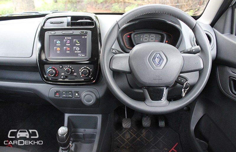 Inside, the car, the central console comes with a touchscreen enabled 7 inch MediaNav system, the same is found in the Renault Duster as well as Lodgy and one can make calls through Bluetooth and use maps for navigation. This will add to the USP of the Renault Kwid as there are hardly any players offering such technology in this segment. (CarDekho)