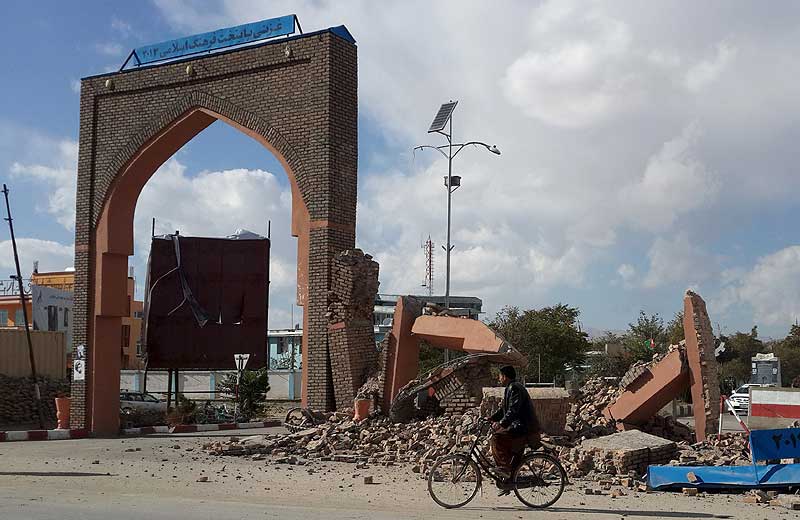 earthquake, earthquake in india, earthquake today, earthquake today, earthquake images, earthquake pictures