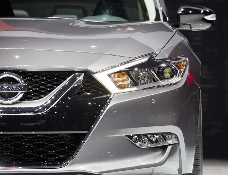 nissan sedan
