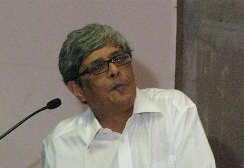 <b>7th Pay Commission report to hurt state finances: Debroy</b>: The 7th Pay Commission's recommendations will take a heavy toll on fragile finances of states and force them to scale back their development spends, Niti Aayog Member Bibek Debroy says. He felt that once the Centre implements the 7th Pay Commission's recommendations, it's "impossible" for the states to hold back a hike in their employees' salaries. "There are serious repercussions arising from the Seventh Pay panel report, as in the two earlier Pay Commissions, on finances of states, which will go for a toss," he said. He added that the Railways, which is already reeling under financial constraints, will also suffer. In a big bonanza for the central employees and pensioners, the 7th Pay Commission has recommended a 23.55 per cent increase in salaries, allowances and pension, involving an additional outgo of Rs 1.02 lakh crore per annum. (22/11/2015) (Reuters)