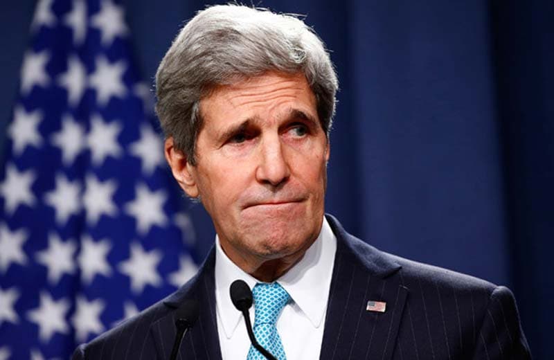 <b>India hits out at Kerry for terming it a 'challenge' at Paris meet</b>: India today hit out at US Secretary of State John Kerry for his remarks that India will be a "challenge" at the upcoming crucial Paris climate meet, saying they were "unwarranted" and made it clear that it is "not in the habit of taking any pressure from anybody". Terming Kerry's comments as "unwarranted and unfair", India also blamed the "attitude" of some of the developed countries for the problem of climate change. "It is in a way unfair to say that India will be a challenge. It is actually not doing justice with India. The US is our great friend and strategic partner. His (Kerry's) comment are unwarranted and unfair. The attitude of some of the developed countries is the challenge for the Paris conclusion," Union Minister Prakash Javadekar said. (22/11/2015) (Reuters)