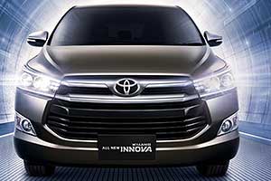 Toyota Innova 2016