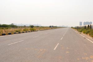 The National Highways Authority of India (NHAI) has also created a separate cell to work on decongesting Delhi and the NCR,(Representative image: Express Photo) The National Highways Authority of India (NHAI) has also created a separate cell to work on decongesting Delhi and the NCR,(Representative image: Express Photo)