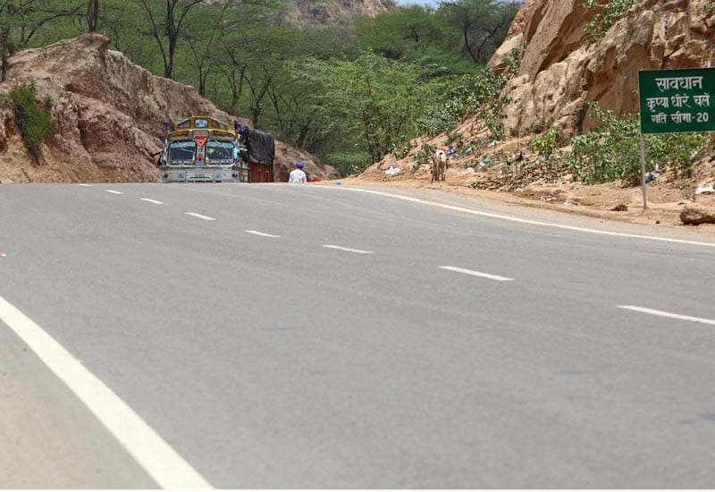 4. The 87 km project besides 9 km connector will have 6 lane expressway and 4+4 lane highway, service roads, cycle tracks, flyovers, elevated sections, major and minor bridges, railway over bridges, vehicular underpasses and pedestrian underpasses. (Express Photo: Representative image)