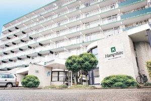 Indian-American hotelier Sant Chatwal-led Hampshire Hotels Management has set a target of opening 20 new luxury hotels across Asia, including three in India, at an estimated investment of $2.5 billion.  Indian-American hotelier Sant Chatwal-led Hampshire Hotels Management has set a target of opening 20 new luxury hotels across Asia, including three in India, at an estimated investment of $2.5 billion.